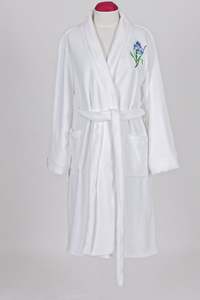 Carmen Kirstein: Carmen Kirstein Grand dressing gown