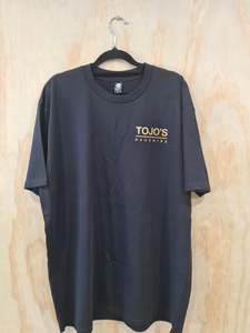 Tojos Racewire: Tojo’s Racewire Tee – Gold / Black / Grey