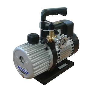 Collection 6 5: Tools Vacuum Pump - 90063-220