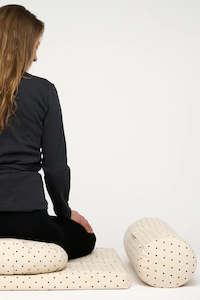 Accessories: Dotted Meditation Cushion