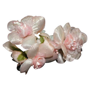 Craft Essentials: Craft Flower Beaded