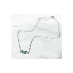 Into the Light- Emerald Baguette Necklace | Silver