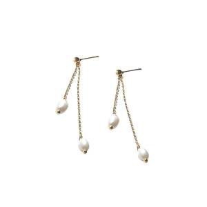 Love By The Sea: Yours Truly Earrings | Gold and Pearl