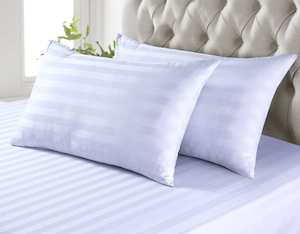 Bed Linen: Sateen White Pillowcases