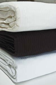 Products: Quilted Cotton Valance Black, White or Ivory – Linen Boutique