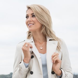 Christmas Gifts: Medium Silver Locket