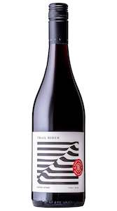 Pinot Noir: 8 Ranges Trail Rider PinotNoir