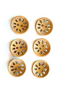 Buttons: Daisy Wooden Buttons