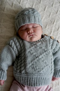 Accessories: Sebbe Sweater and Hat - Knitting Kit