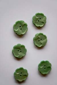 Notions: Vintage Buttons - Green Blossom Small
