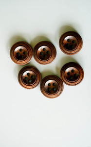 Notions: 4 Hole Circles Wooden Buttons