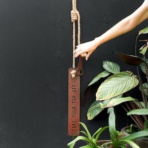 Garden Art: top off bottle opener CORTEN