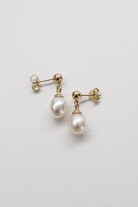 Pearl Drop Stud Earrings - 9CT Gold and Freshwater Pearl - LISA WEBB
