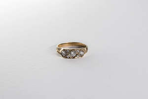 Gold Jewellery: The Pleiades Ring - 9ct Gold & Diamond