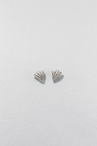 Scallop Stud Earrings STG Silver - LISA WEBB