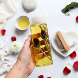 Supplements: Pure New Zealand Massage Oil - Rosehip Avocado 265ml