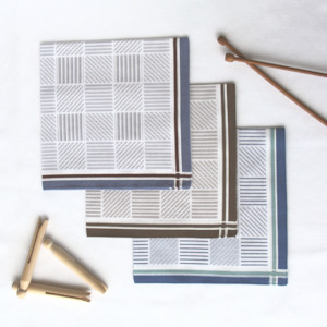 Mens Plain: Mens 'Charlie' Hankies 3pk