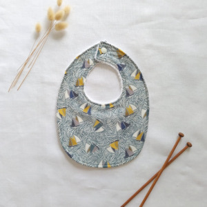Popular: Little Acorn Liberty Bib 'Sail Away' - Blue