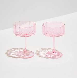 Two Wave Coupe Glasses in Pink