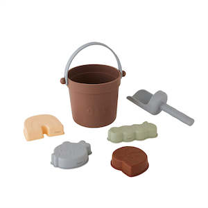 OYOY | Silicone Leo Beach Set - Chocolate