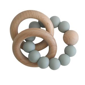 Alimrose: Beechwood Teether Rings Set - Sage | Alimrose