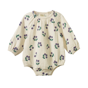 MEADOW BODYSUIT MUSLIN - Winter Berry Natural Print | Nature Baby