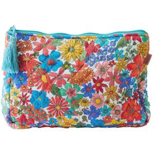 Winter Fields Quilted Cotton Toiletry Purse | Kip & Co