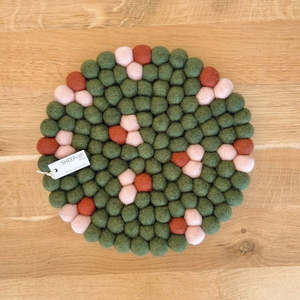 Products: Felt Ball Pot Stand - Moss Blossom | SHEEP-ish