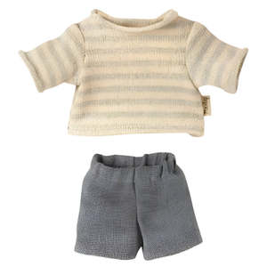 Play: Shirt & Shorts For Teddy Junior | Maileg