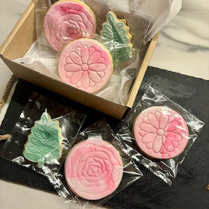 Products: Mother's Day Cookie Treat box