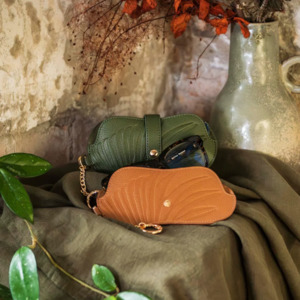 Accessories: FLOX | Antipodes Glasses Case