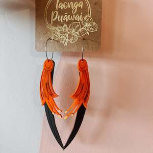 Taonga Puāwai | Harakeke