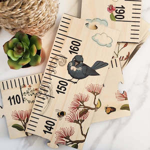 Childrens Decor: NZ Birds | height Chart