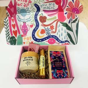 Gift Boxes Corporate Gifting: Little Beehive | Ultimate Hot Chocolate Gift Box