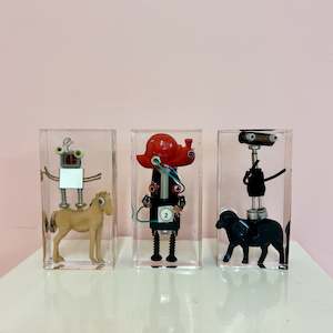 Art Objects: CRYOBOTS | Mega Minions