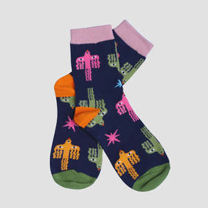 STUDIO SOPH | Big Bird Socks
