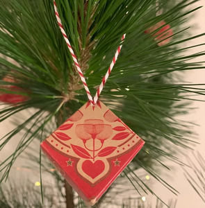 C H R I S T M A S: Chocolate/ Reusable Christmas Decoration