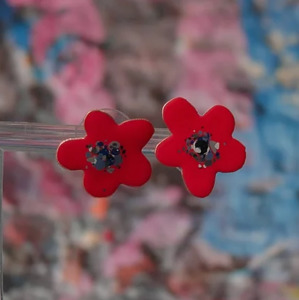 Earrings 1: Bonnie Flower Studs