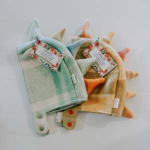 Kids Clothes: Vintage Wool Dinosaur Hat | 2-4yrs