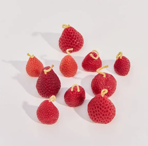 New: Single Strawberry | Beeswax Candle