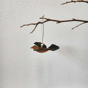 C H R I S T M A S: Rimu Tui Ornament