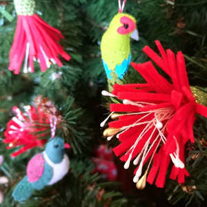 C H R I S T M A S: Pohutukawa decoration