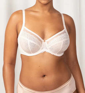 Triumph: Triumph Sheer Balconette Bra (Nude Pink) (Black)