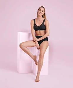 Lingerie: Anita Clara Non-Wired Mastectomy Bra (Black)