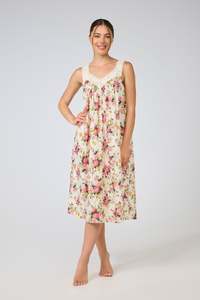 Sleepwear: Arabella MD 410 F3 Lace V Neck Nightie (Multi Floral)