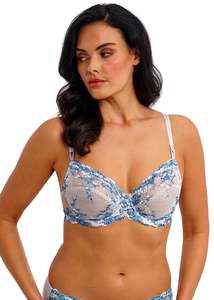 Wacoal Embrace Lace Underwired Bra (Microchip)