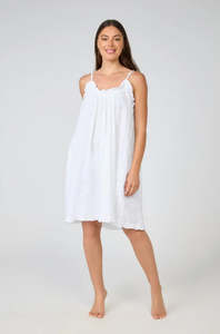 Arabella MD 866W  Short Nightie/ Dress (White)