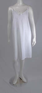 Sleepwear: Alice & Lily AL/ND 474 Nightie /Slip (White)