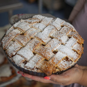 Apple & Caramel Pie – Little Bread Loaf