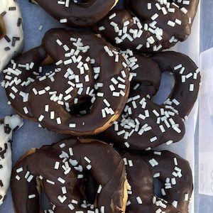 Dark chocolate pretzel – Little Bread Loaf